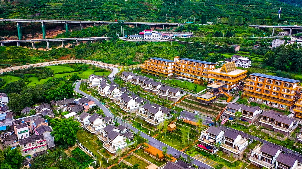 梨鄉(xiāng)山居